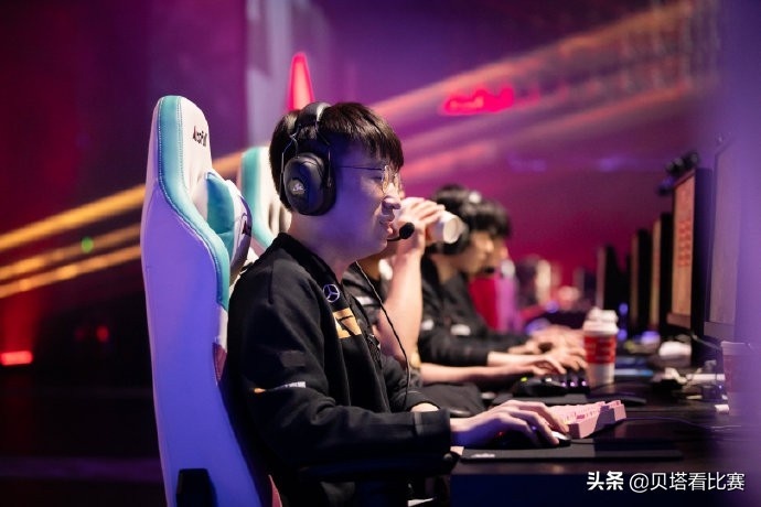 Marin 宣布自由球员状态并离开 NOEZ FOXX