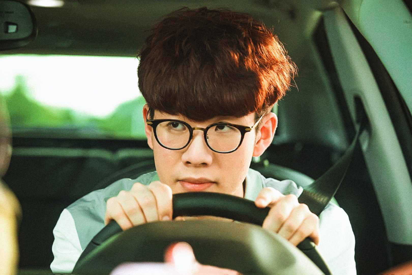 Zeus 对 s1mple 在 CS2 的回归表示怀疑;